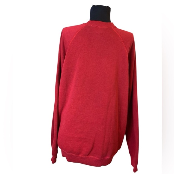 Vintage Wolf & Sons Red Beary Christmas Sweatshirt - Picture 11 of 14